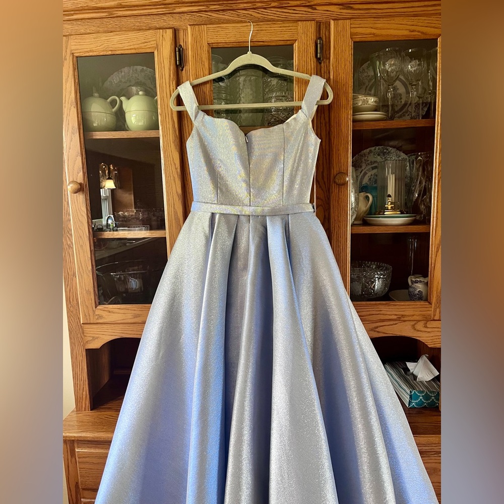 Tiffany Designs Cinderella Prom Dress / Ball Gown Size 8 - Picture 11 of 12